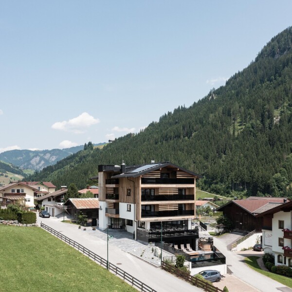 Blick auf das drei Sterne Hotel Diellehen in Großarl